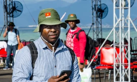 Hải quân Mỹ đội mũ cối, mũ tai bèo trong ngày tạm biệt Đà Nẵng