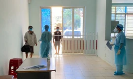 Bên trong Trung tâm Y tế huyện Bình Sơn, Quảng Ngãi 