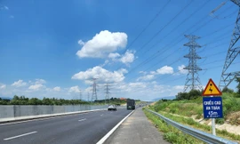 Phê bình chủ đầu tư thi công cao tốc làm hỏng đường dân sinh