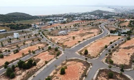 Doanh nghiệp thua lỗ nặng, loạt dự án bất động sản dừng thi công 