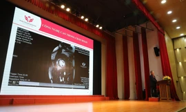 Đào tạo nhân lực y tế chất lượng cao để nâng chất lượng điều trị