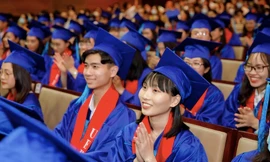 Trường ĐH Kinh tế TP. HCM: Hơn 2.900 tân cử nhân tốt nghiệp