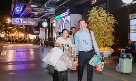 Lý do nhân viên một công ty không lo vé xe về quê Tết 