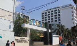 Trường ĐH Công nghiệp TP. HCM phải chuyển sang học online vì có F1