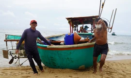 Từ ngày 23/9, Bà Rịa-Vũng Tàu sẽ nới lỏng kiểm soát đi lại trong “vùng xanh”, cho phép đánh bắt cá.
