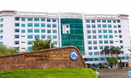 Sinh viên bị cách ly, trường hỗ trợ mỗi người 500.000 đồng