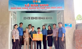 Hỗ trợ xây dựng 13 căn nhà Khăn quàng đỏ cho học sinh nghèo vượt khó