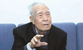 Chuyện ít biết về tác giả 'Sống như anh' nổi tiếng một thời