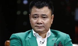 NSND Tự Long: 'Tôi chưa từng nói yêu bố'