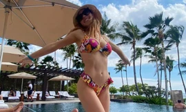 Bức ảnh bikini của sao đẹp nhất 2022