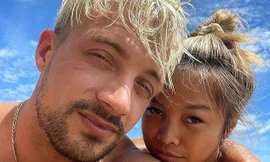 Ngôi sao thể hình đột ngột qua đời khi đang ôm bạn gái