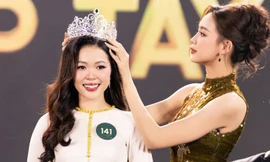 Nguyễn Ngọc Kiều Duy đăng quang Hoa khôi Người đẹp Tây Đô 2023