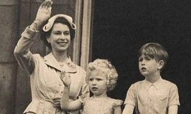 Hình ảnh chưa công bố về Nữ hoàng Elizabeth