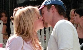 Britney Spears kể về lần đầu năm 14 tuổi