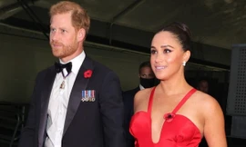 Meghan Markle xuất hiện gợi cảm 