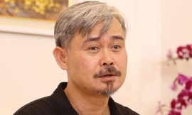 Diễn viên Vĩnh Xương: 'Quán bánh canh ghẹ nuôi sống gia đình tôi'