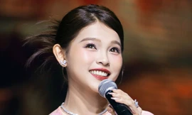 Hai con gái nuôi của Phi Nhung hiện tại