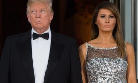 Ông Donald Trump cầu xin vợ
