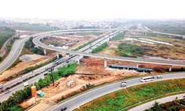 Thủ tướng yêu cầu rà soát kết nối cao tốc, phát huy tối đa hiệu quả đầu tư