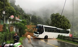 Thủ tướng yêu cầu tập trung khắc phục hậu quả sạt lở đất tại đèo Bảo Lộc