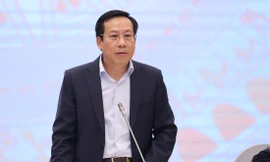 Khi nào giải quyết dứt điểm tình trạng thiếu vật tư, thiết bị y tế ?