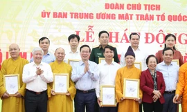 Chủ tịch nước dự chương trình ‘Triệu tấm lòng yêu thương - Nghìn mái nhà hạnh phúc’