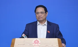 Thủ tướng phê bình các bộ ngành, địa phương 'tiêu tiền' chậm trễ 