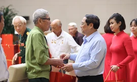 Tiếp tục nghiên cứu, thực hiện nâng mức trợ cấp xã hội 