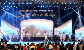 Ngắm dàn sao trẻ 'gây sốt' đêm Cửa Lò khai hội