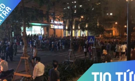 Cư dân chung cư biểu tình vì tranh chấp hạ tầng