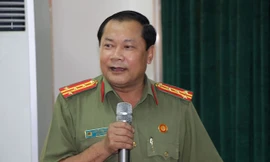 Đại tá Nguyễn Văn Thuận, Phó giám đốc Công an TP Cần Thơ cảnh báo, phương thức hoạt động của nhóm người này tương đối mới và mới xuất hiện ở miền Tây. Ảnh: Minh Anh.