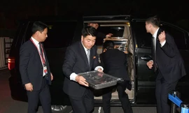 Hậu trường cuộc gặp giữa ông Kim Jong-un và Moon Jea-in