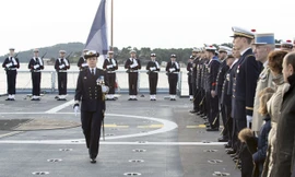 Bên trong tàu chiến Pháp duy nhất có nữ hạm trưởng