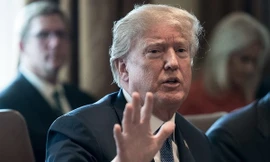 Tổng thống Mỹ Donald Trump tại cuộc họp nội các ở Washington, DC ngày 9/4. Nguồn: AFP/TTXVN.