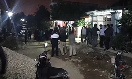 Bản tin 8H: Bé trai bị chém tử vong khi trông em tại nhà