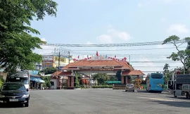 Cổng vào Công viên văn hóa Thanh Lễ.