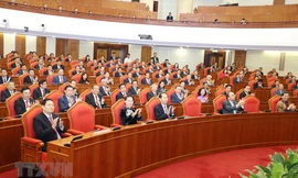 Các đồng chí lãnh đạo Đảng, Nhà nước và các đại biểu dự bế mạc Hội nghị. Ảnh: Trí Dũng/TTXVN.