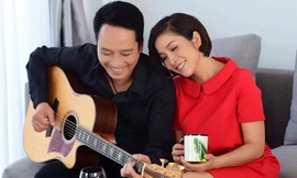 Diva Mỹ Linh và nhạc sĩ Anh Quân hạnh phúc suốt 20 năm chung sống.