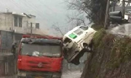 Những tai nạn xe tải 'không thể tin nổi'