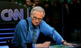 Huyền thoại truyền hình Larry King qua đời ở tuổi 87 sau mắc COVID-19