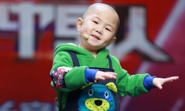 ‘Thần đồng Trung Quốc’ kiếm hàng nghìn USD/năm: Bỏ bê học tập, hối hận vì gia nhập showbiz