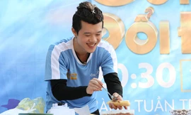 Rapper Việt Young Uno chia sẻ về những lần đi diễn bị khán giả hắt hủi