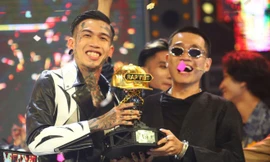 HLV Karik 'khóc vì hối hận' với GDucky tại Chung kết Rap Việt