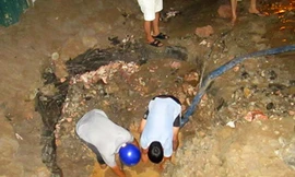 Cận cảnh thi công ẩu khiến 8.000 hộ dân Hà Nội mất nước