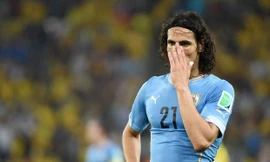 Cavani nhận hung tin từ quê nhà.