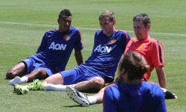 Wilson và Lingard không có nhiều cơ hội ra sân đêm nay.