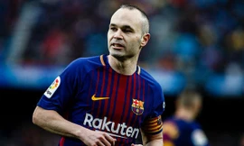 Andres Iniesta trên đường gia nhập làng bóng đá Trung Quốc.