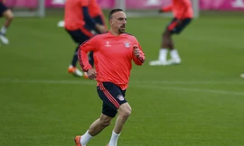 Ribery khiến HLV Pep Guardiola khó xử.
