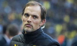 HLV Thomas Tuchel thất vọng về hàng thủ Dortmund.