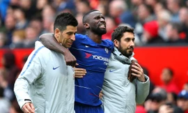 Antonio Rudiger dính chấn thương nặng và phải nghỉ hết mùa giải.